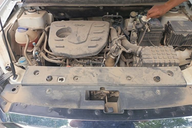 Used JETOUR X70 2020 1.5T DCT Comfort Edition 5-seater Engine Bay