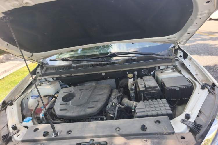 Used JETOUR X70 2020 1.5T DCT Comfort Edition 7-Seater Engine Bay
