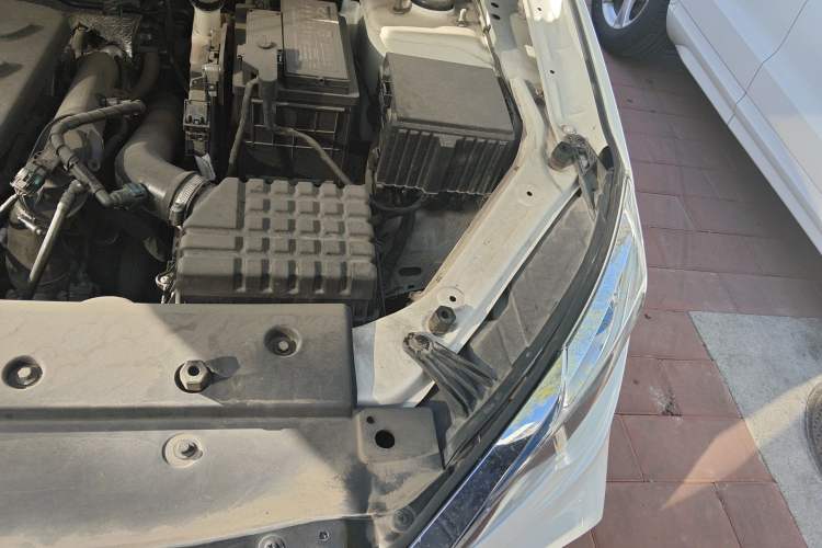 Used JETOUR X70 2020 1.5T DCT Comfort Edition 5-seater Engine Bay Left