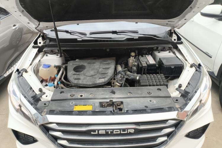 Used JETOUR X70 2020 1.5T DCT YueXing Edition 5 Seats Engine Bay