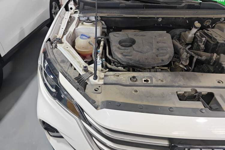 Used JETOUR X70 2020 1.5T DCT YueXing Edition 5 Seats Engine Bay Right