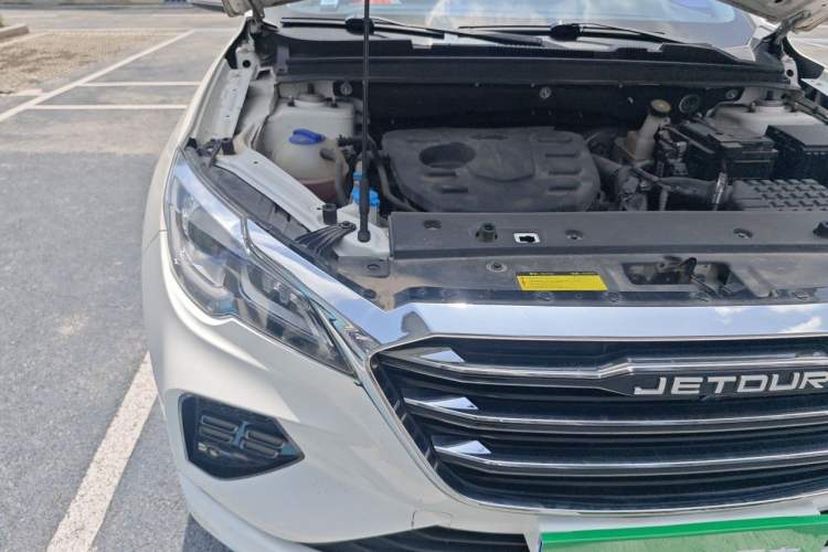 Used JETOUR X70 2020 1.5T DCT Comfort Edition 7-Seater Engine Bay Right