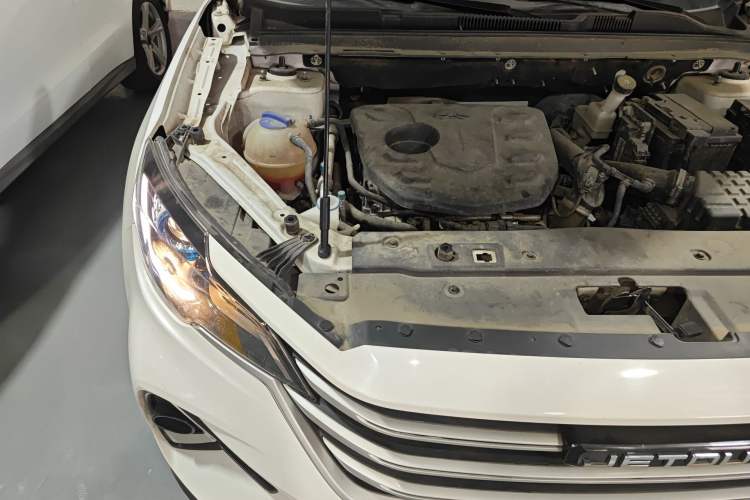 Used JETOUR X70 2020 1.5T DCT YueXing Edition 5 Seats Engine Bay Right