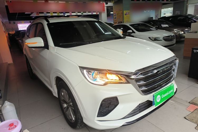 Used JETOUR X70 2020 1.5T Manual Comfort Edition 6 Seats Exterior 1