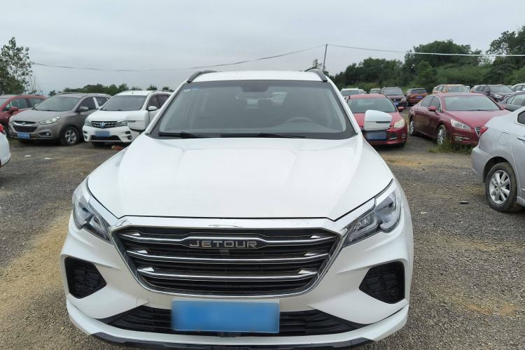 Used JETOUR X70 2020 1.5T Manual Comfort Edition 7-Seater Exterior 1
