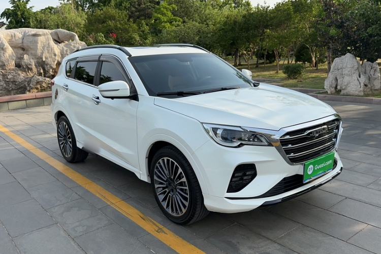Used JETOUR X70 2020 1.5T Manual Luxury Edition 6 Seats Exterior 2