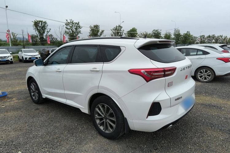 Used JETOUR X70 2020 1.5T Manual Comfort Edition 7-Seater Exterior 5
