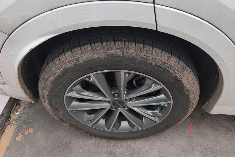 Used JETOUR X70 2020 1.5T DCT Comfort Edition 7-Seater Exterior 5