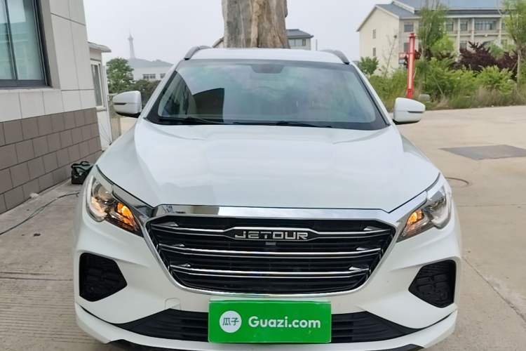 Used JETOUR X70 2020 1.5T DCT Comfort Edition 5-seater Front