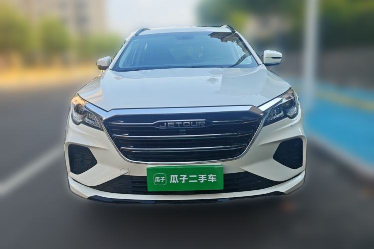 Used JETOUR X70 2020 1.5T Manual Comfort Edition 7-Seater Front