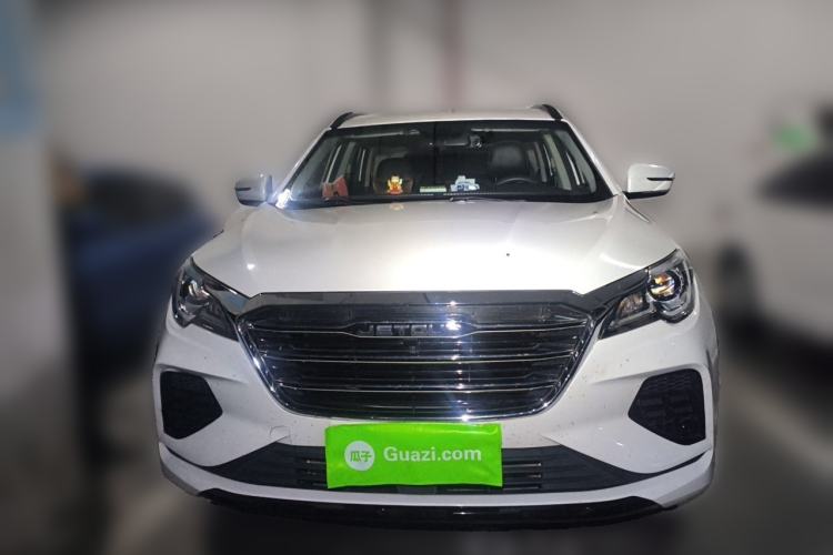 Used JETOUR X70 2020 1.5T Manual Comfort Edition 7-Seater Front