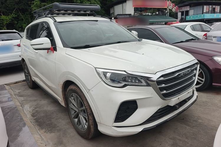 Used JETOUR X70 2020 1.5T DCT Comfort Edition 7-Seater Front Right 45 Deg