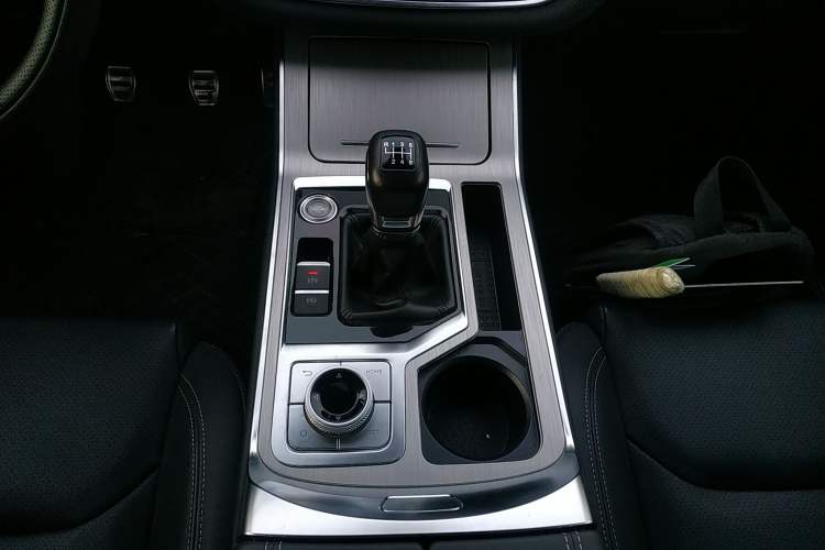 Used JETOUR X70 2020 1.5T Manual EnjoyDrive Edition 5 Seats Gear Lever