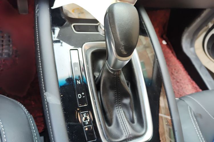 Used JETOUR X70 2020 1.5T DCT YueXing Edition 5 Seats Gear Lever
