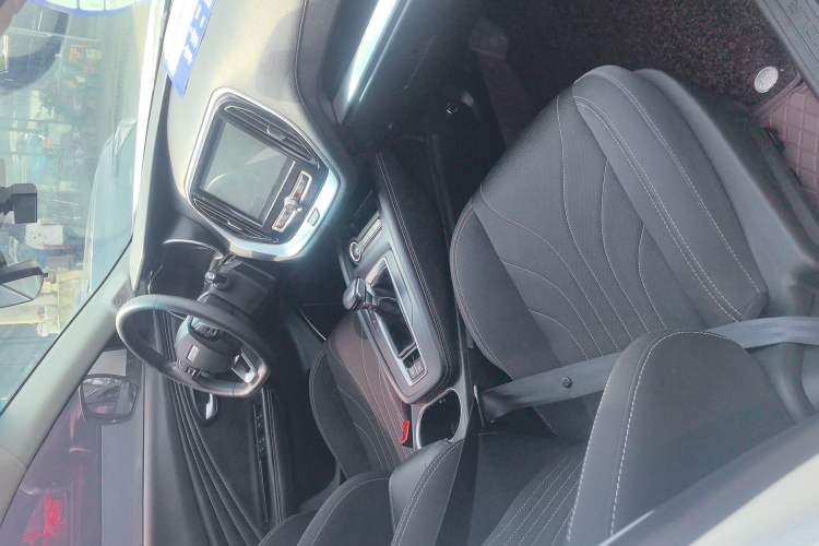 Used JETOUR X70 2020 1.5T DCT YueXing Edition 5 Seats Interior 1