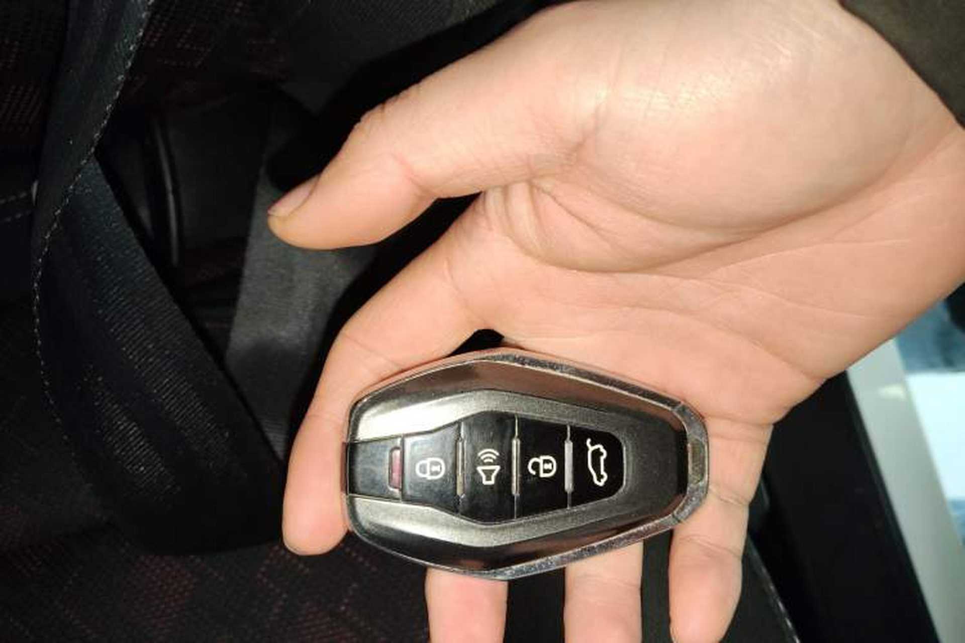 Used JETOUR X70 2020 1.5T DCT Comfort Edition 7-Seater Interior 1