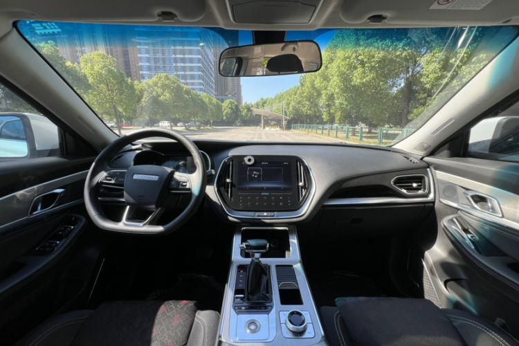 Used JETOUR X70 2020 1.5T DCT Comfort Edition 5-seater Interior 5