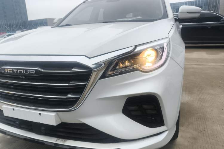 Used JETOUR X70 2020 1.5T DCT YueXing Edition 5 Seats Left Front Headlight