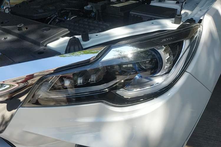 Used JETOUR X70 2020 1.5T DCT Comfort Edition 5-seater Left Front Headlight