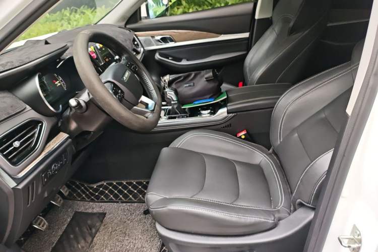 Used JETOUR X70 2020 1.5T Manual Luxury Edition 6 Seats Left Front Seat