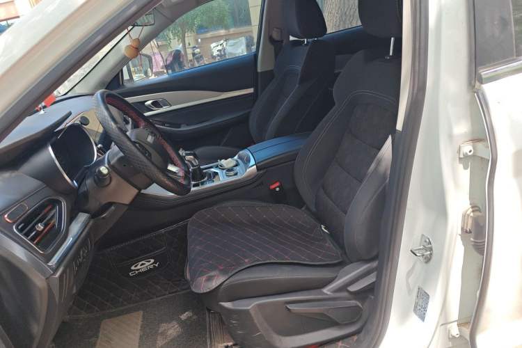 Used JETOUR X70 2020 1.5T Manual Comfort Edition 5 Seats Left Front Seat