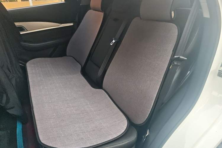 Used JETOUR X70 2020 1.5T Manual Comfort Edition 7-Seater Left Rear Seat