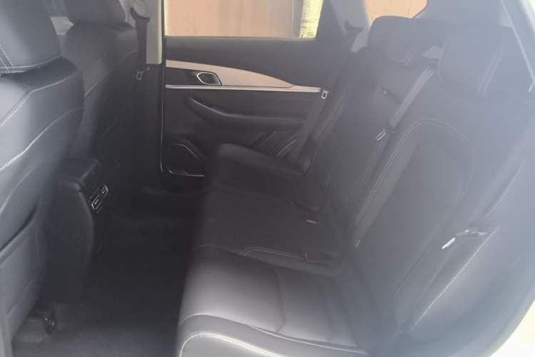 Used JETOUR X70 2020 1.5T Manual EnjoyDrive Edition 5 Seats Left Rear Seat