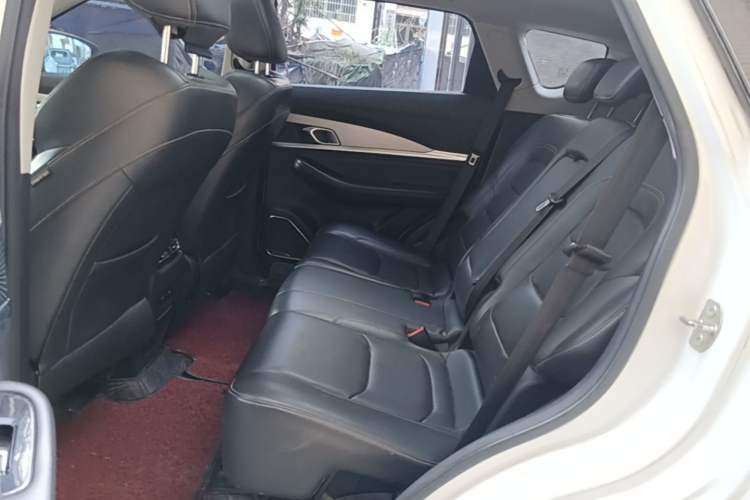 Used JETOUR X70 2020 1.5T Manual EnjoyDrive Edition 5 Seats Left Rear Seat