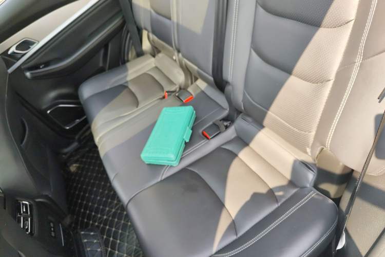 Used JETOUR X70 2020 1.5T DCT YueXing Edition 5 Seats Left Rear Seat