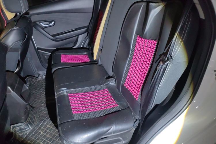 Used JETOUR X70 2020 1.5T Manual Jingxing Edition 6 Seats Left Rear Seat