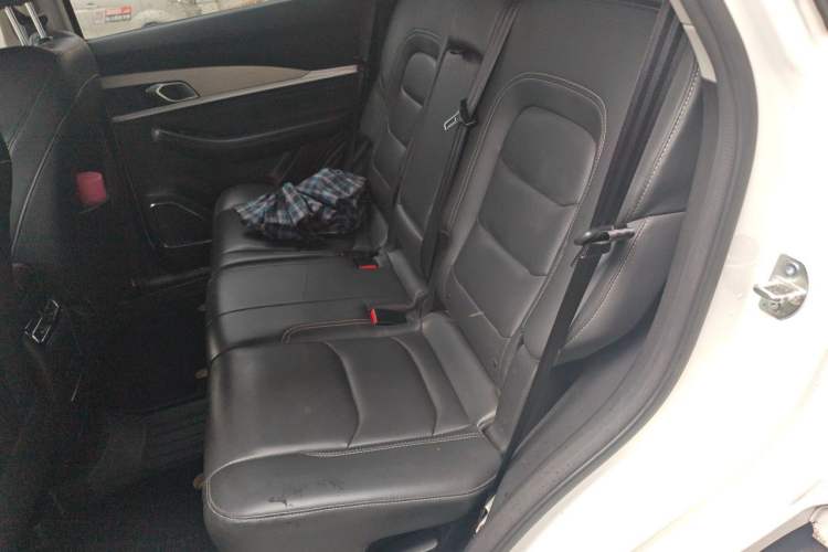 Used JETOUR X70 2020 1.5T DCT YueXing Edition 5 Seats Left Rear Seat