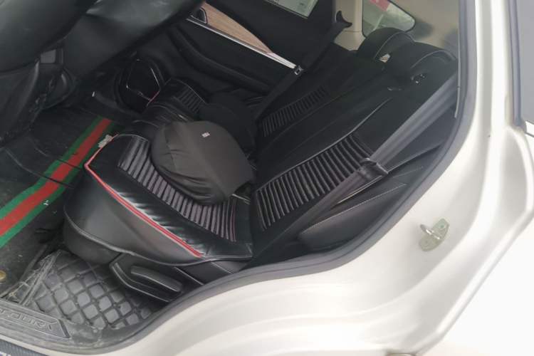 Used JETOUR X70 2020 1.5T DCT Comfort Edition 5-seater Left Rear Seat
