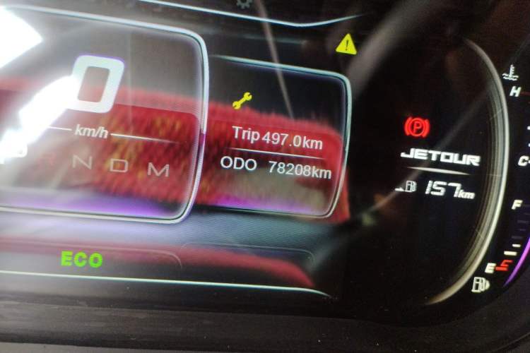 Used JETOUR X70 2020 1.5T DCT Comfort Edition 5-seater Odometer Close Up