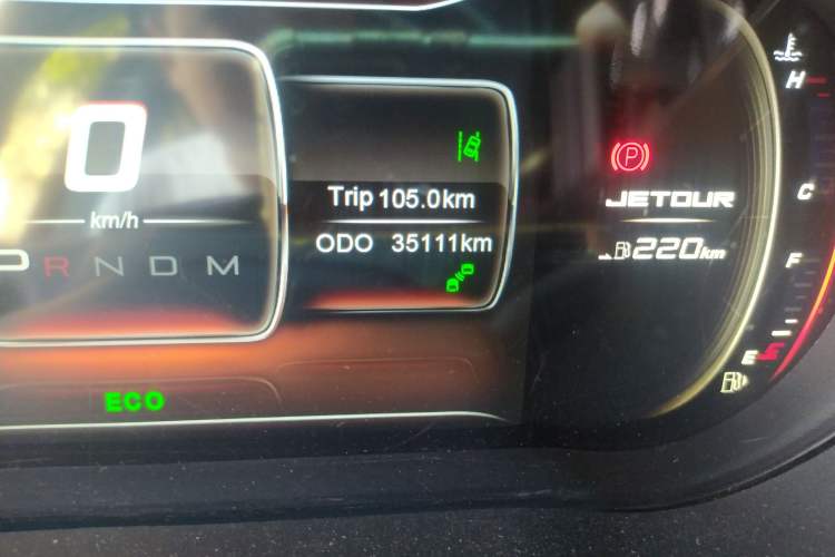 Used JETOUR X70 2020 1.5T DCT Yuexing Edition 6 Seats Odometer Close Up