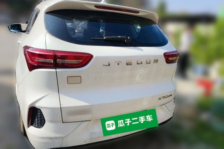 Used JETOUR X70 2020 1.5T Manual Enjoyment Edition 7-Seater Rear