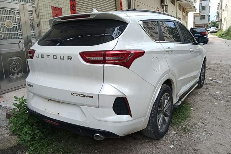 Used JETOUR X70 2020 1.5T Manual EnjoyDrive Edition 5 Seats Rear Right 45 Deg