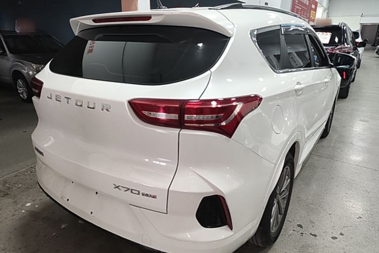 Used JETOUR X70 2020 1.5T DCT Comfort Edition 5-seater Rear Right 45 Deg