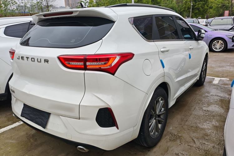 Used JETOUR X70 2020 1.5T DCT Comfort Edition 7-Seater Rear Right 45 Deg