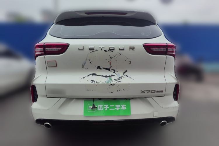Used JETOUR X70 2020 1.5T Manual Comfort Edition 6 Seats Rear
