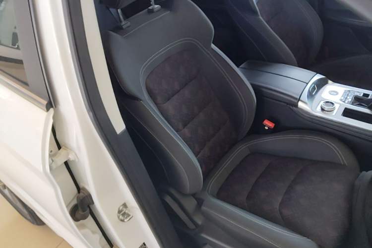 Used JETOUR X70 2020 1.5T DCT Comfort Edition 5-seater Right Front Seat