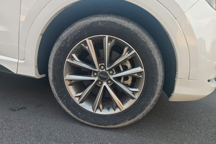 Used JETOUR X70 2020 1.5T Manual Comfort Edition 7-Seater Right Front Wheel Hub