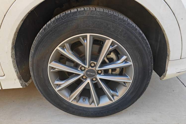 Used JETOUR X70 2020 1.5T DCT Comfort Edition 5-seater Right Front Wheel Hub
