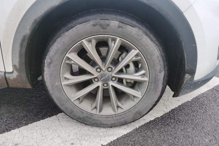 Used JETOUR X70 2020 1.5T DCT YueXing Edition 5 Seats Right Front Wheel Hub