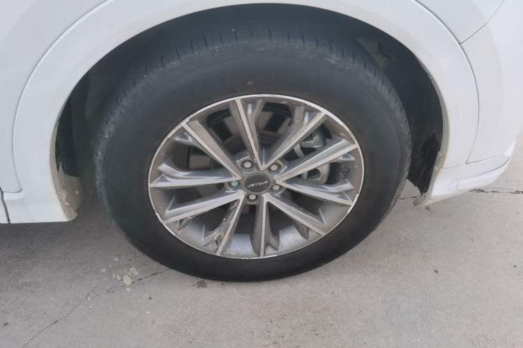 Used JETOUR X70 2020 1.5T Manual Comfort Edition 5 Seats Right Front Wheel Hub