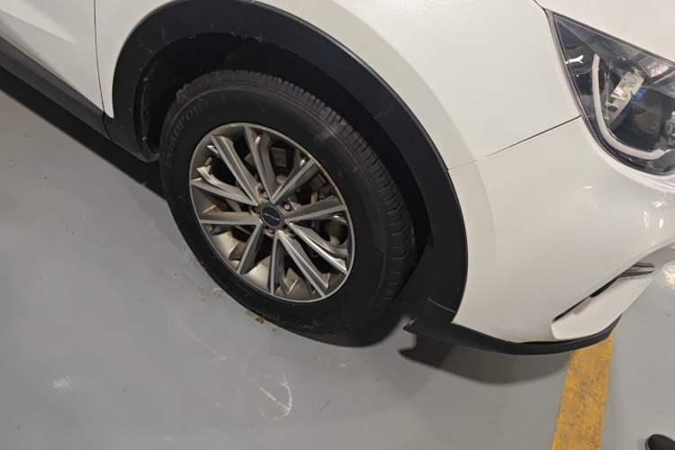 Used JETOUR X70 2020 1.5T DCT YueXing Edition 5 Seats Right Front Wheel Hub