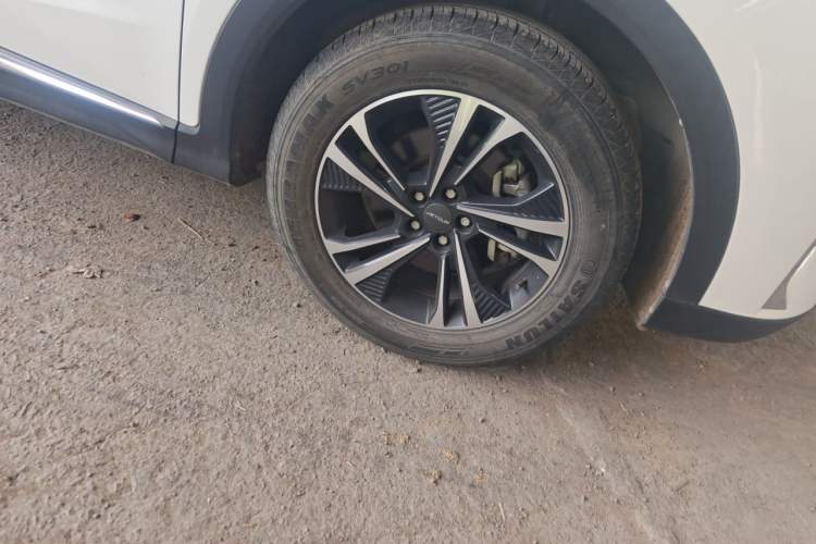 Used JETOUR X70 2020 1.5T DCT YueXing Edition 5 Seats Right Front Wheel Hub