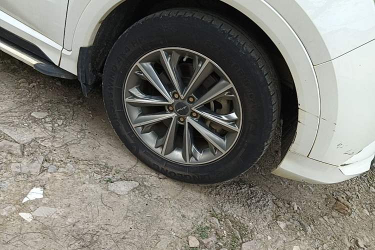 Used JETOUR X70 2020 1.5T Manual EnjoyDrive Edition 5 Seats Right Front Wheel Hub