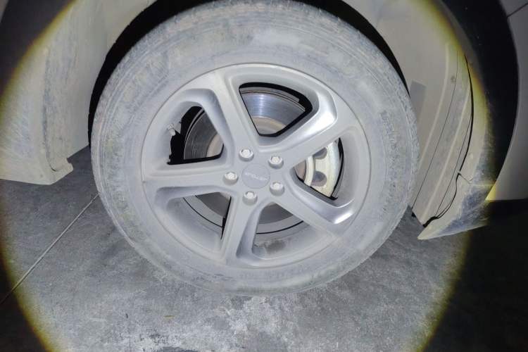 Used JETOUR X70 2020 1.5T Manual Jingxing Edition 6 Seats Right Front Wheel Hub