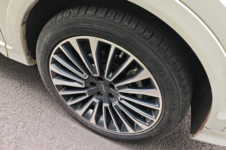 Used JETOUR X70 2020 1.5T Manual Luxury Edition 6 Seats Right Front Wheel Hub