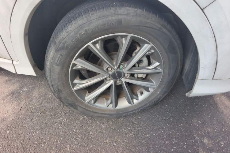 Used JETOUR X70 2020 1.5T DCT Comfort Edition 7-Seater Right Front Wheel Hub